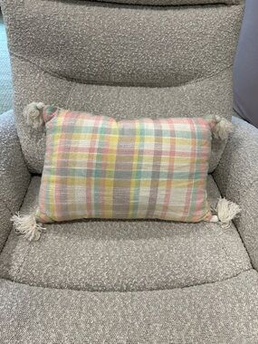 Target Spritz Pastel Plaid Easter Tassel Decorative Lumbar Pillow 17x12